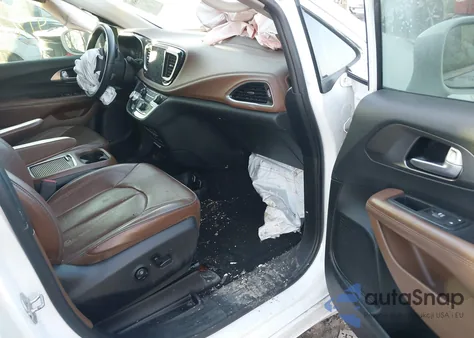 2017 Chrysler Pacifica Limited from USA, damaged, VIN 2C4RC1GG4HR500560